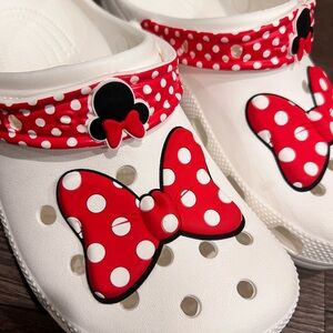 Minnie Mouse Crocs